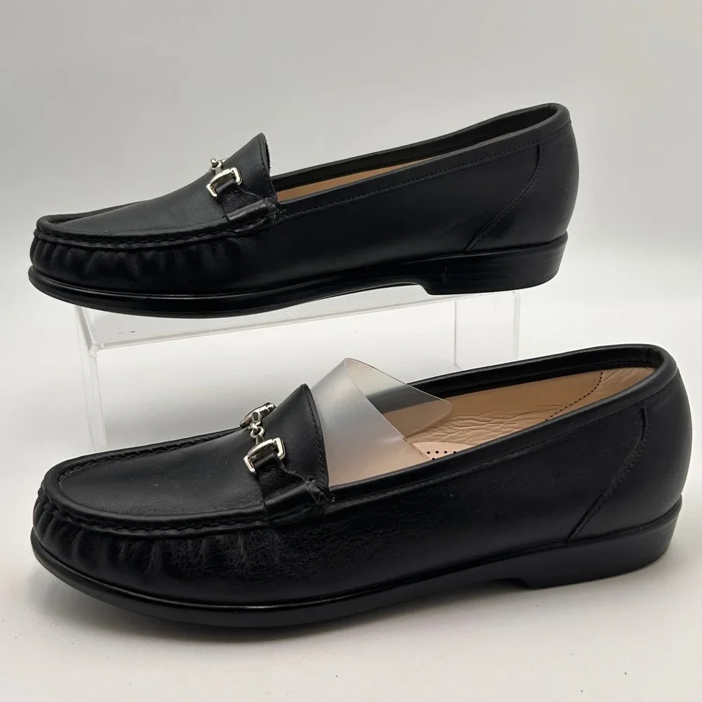 SAS Bit Loafers Women 9 Black Leather Silver Hardware Comfort Officecore